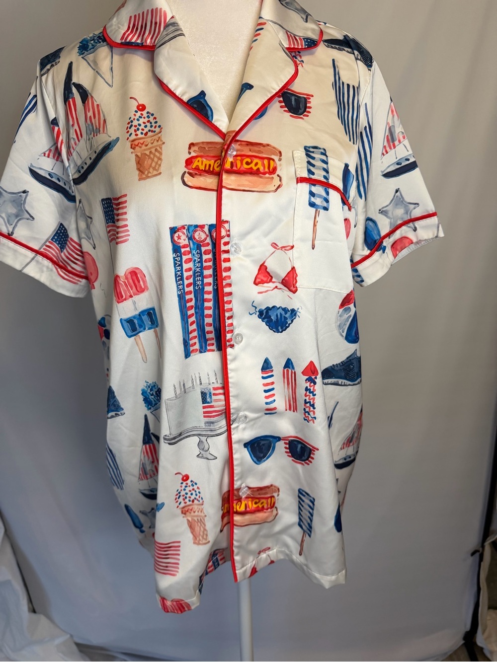 Men's White Short-Sleeve Novelty Print Shirt - Patriotic Red & Blue